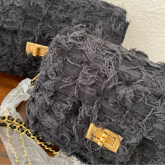 Black Fringe Tweed Leather Classic Single Flap Crossbody Chain Bag Medallion C2 - Picture 3 of 14